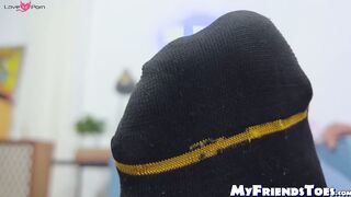 Braided Andre had an amazing experience in feet worship by a magic recliner foot geni