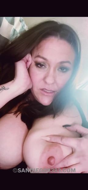 Seductive Nursing: Begging You for Intimate Anr Bliss