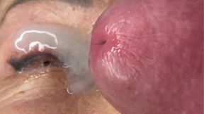 Mature MILF face-drilled by a huge, uncut rod