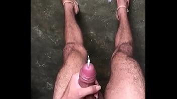 GOZEI MUITO COM O MEU LINDO SALTO ALTO E DE PLUG ANAL NO CUZINHO