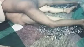 Desi horney bhabhi ki mast chudaai.