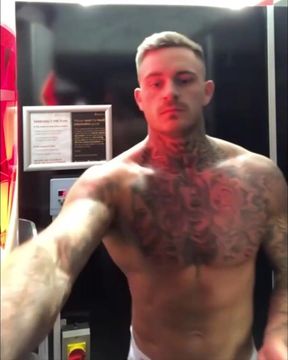 Tatted Muscle Otter enjoys To masturbate off