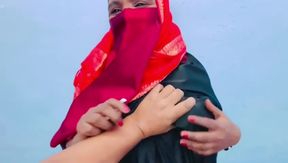 Chor bhabhi ko devar ne chori karte pakda or choda or bhabhi ke bade bade doodh piya