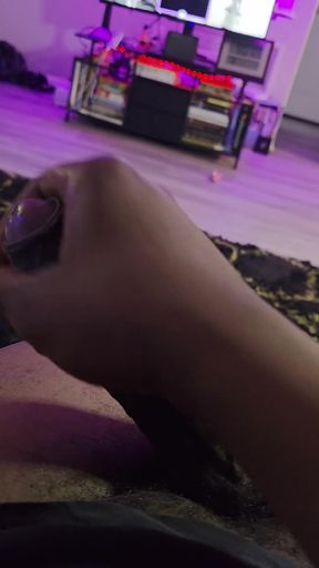 Huge cock with a thick BBC gets a workout in a cockring