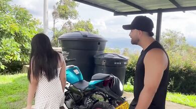 Latina gets reamed raw by rugged stranger outside her home
