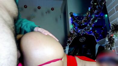 Gozando dentro da mamae Noel