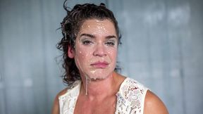 unsuspecting actress - sloppiest facefuck yet