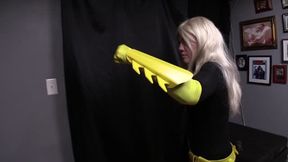 Blonde Pantgirls Magic Blunder 3