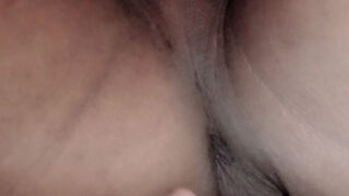 Хардкорное домашнее видео молодых парней-любителей, которые занимаются анальным сексом