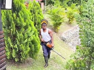 The gardener's large ebony penis slips unfathomable into his boss's hawt vagina black mother I'd like to fuck Carla Morelli outdoors