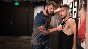 Dante Colle & Johnny Hill Sink Deep into Nextdoor Anal Bliss