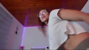 Arenne Hills Private Show