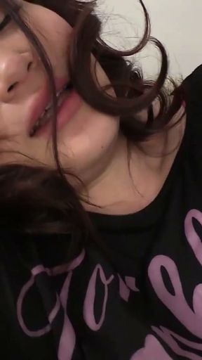 ASIAN JAPANESE PORN SLUT SCREAMS IN PLEASURE AS SHE GETS   Clip 1