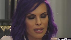 Latina milf transsexual boss is analed by employee