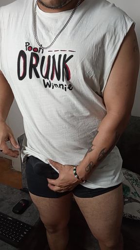 I like it when she jerks me off with her feet