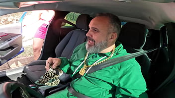 Bibi Rikelme seduces unsuspecting girls on the street