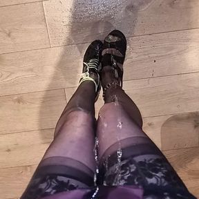 Piss in my slutty nylon stockings