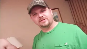 Amateur straight guy gets a blowjob in HD preview