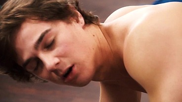 Straight 18 year old Zane Porter fucks sexy twink, Justin Owen
