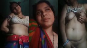 Bangali bou jamair shathe phone a thaka kaleen noshtami