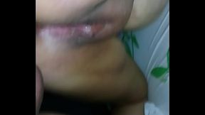 De quatro no cuzinho ao som do funk