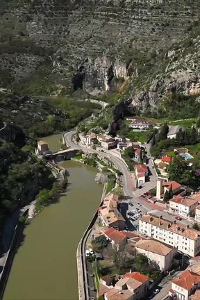 Adeli, Gorgeous Latina, Loves Lesbian Sex