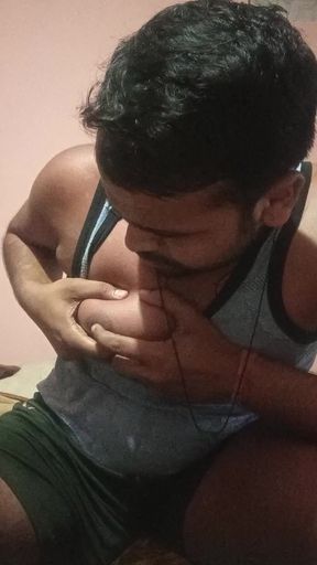 A spoonzy boobs show by Indian Ismart boy Ismaatdeva at very horny way