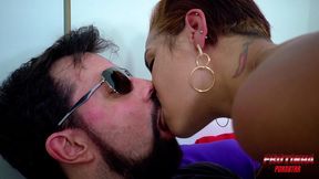 naughty latina likes to give her pussy and feel it deep in her pussy without a condom, i cum in her pussy, creampie - grazi moreno and frotinha