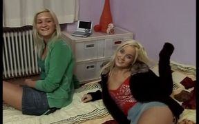 Foursome with Two Very Nice Blonde Teens