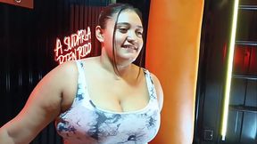 Rutina de gimnasio con jugoso blowjob chorros en mi boca