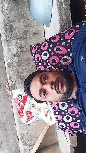 Gar par garam ho rahi hai usko boy photograph I love you I love you so much I love you I love you