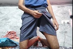 SHOW OFF MY DICK