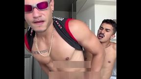 SENTEI NA ROLA DE 25CM SEM CAPA AT&Eacute_ JORRAR LEITE.