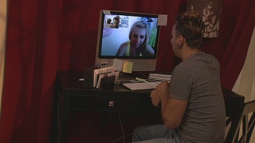 Blonde 18 Year Old Lexi Belle Fucks A Guy She Met Online - 4K Ultra HD Video