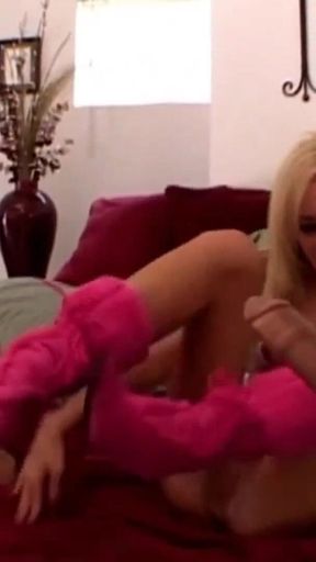 Hillary the Screaming Whore