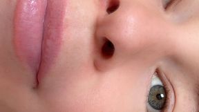 VORE: you’re so tiny, I could just eat you up