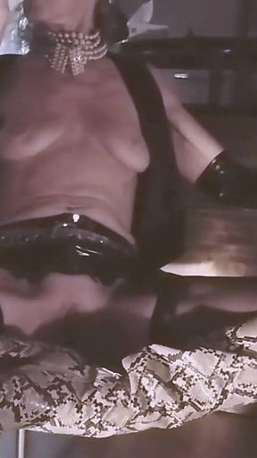 Kinky Wife Loves to Be El-dandy's Sex Slave While Cheating
