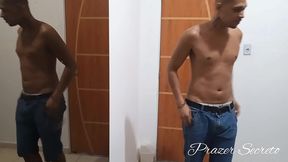 prazersecreto - marido chamou novinho paravfuder sua esposa acabou sentando tbm