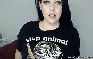 Huge tits babe wanking dildo on cam