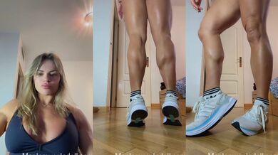 Buffed and a kink for being called muscle mommy