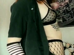 Amateur asian ladyboy solo on cam