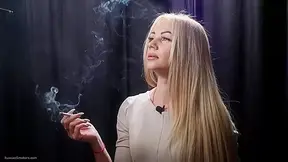 32 Yo Ekaterina With 18 Years Of Smoking Skills