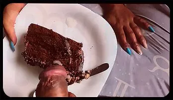 Sweet Treat Served With Spunk: Amateur Couple's Spicy Cake Fling - Porn Video Trending video