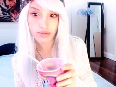 Amateur blonde teen girlfriend toyed and facialized