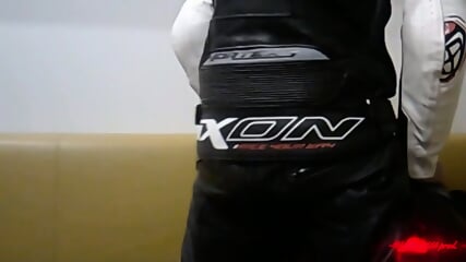 Biker Encule Une Lope  Polish