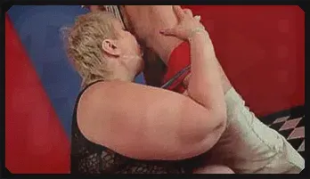 Curvy MILF Mercedes S Hard Ramming in Massive Hole!