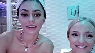 Hot Babes Lilemma & Candece In Shower