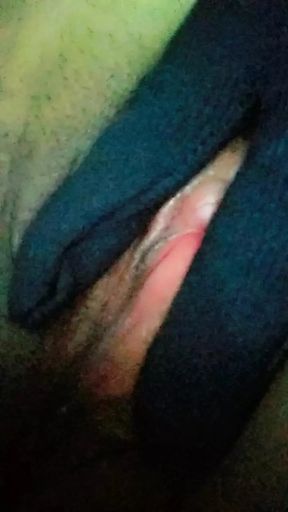 I feeling enjoyed when i Masturbating my sexy pussy fingering