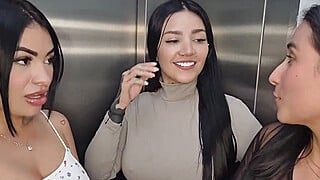 A FRIENDLY NIGHT OUT ENDS IN A PARTNER SWAP AND HOT SEX - LA ROLA