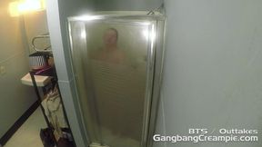 Busty Redhead Scarlett Sucks off 5 Guys